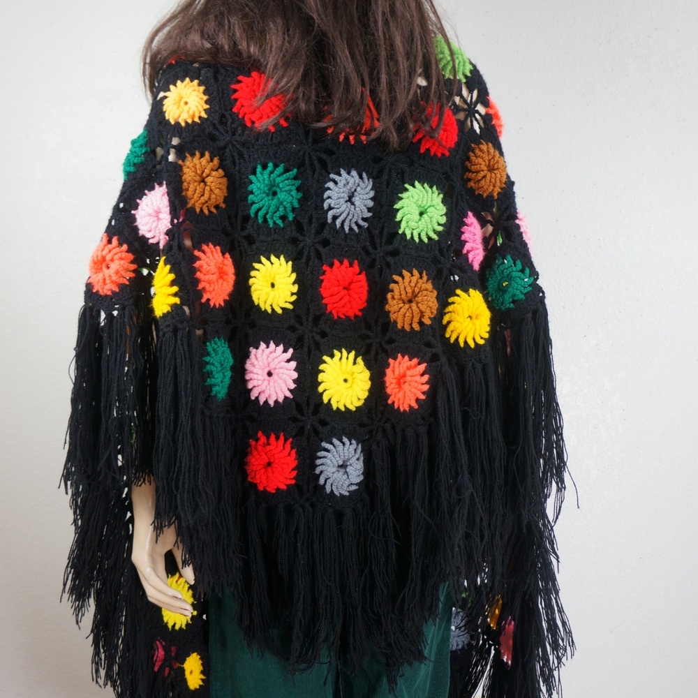 SOLD ON ETSY 60's Granny Square Shawl Colorful Long Fringed - Picture 5 of 8
